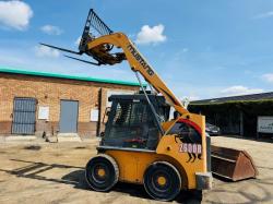 MUSTANG 2600R SKIDSTEER*C/W BUCKET & TINES*YEAR 2014*VIDEO*