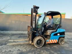 CATERPILLAR DP30N FORKLIFT*C/W PALLET TINES*VIDEO*