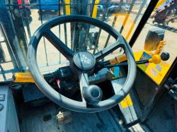 JCB 926 ROUGH TERRAIN FORKLIFT*YEAR 2013*3583 HOURS*VIDEO*
