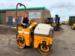 BENFORD TV800-1 VIBRATING ROLLER*C/W ROLL BAR*VIDEO*