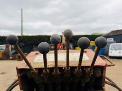 DAVID BROWN MOUNTABLE BACK ACTOR*C/W 2 BUCKETS*VIDEO*