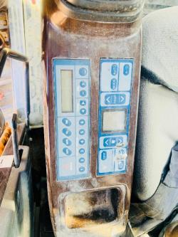 SANY SY335C TRACKED EXCAVATOR*YEAR 2015*C/W BUCKET*4868 HOURS*VIDEO*