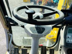 NEW HOLLAND MH26 RUBBER DUCK*C/W BUCKET & QUICK HITCH*5945 HOURS*VIDEO*