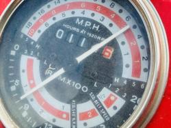 MASSEY FERGUSON 135 TRACTOR 2WD*C/W ROLL BAR*VIDEO*