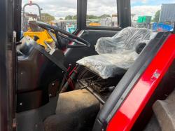 CASE INTERNATIONAL 585 TRACTOR*C/W FRONT LOADER*VIDEO*