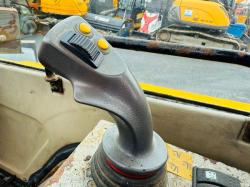 MATBRO TR200 4WD TELEHANDLER *C/W PIN AND CONE HEAD STOCK & BUCKET*VIDEO*