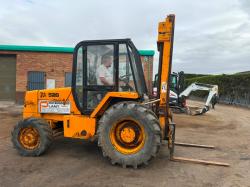 JCB 926 ROUGH TERRAIN FORKLIFT*C/W PALLET TINES*VIDEO*