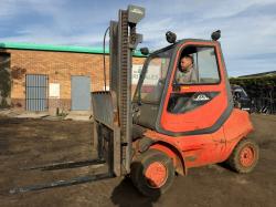 LINDE H40T-04 FORKLIFT*C/W PALLET TINES*VIDEO*