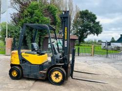 DAEWOO D25S-3 DIESEL FORK LIFT C/W SIDE SHIFT *VIDEO*