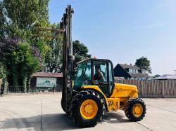 JCB 926 4WD ROUGH TERRIAN FORKLIFT C/W 2 STAGE MAST & PALLET TINES *VIDEO*