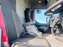 RENAULT D18 WIDE 4X2 BOX LORRY 30FT *C/W TAIL LIFT*VIDEO*