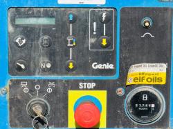 GENIE GS-3384 4X4 SCISSOR LIFT*YEAR 2010*C/W SUPPORT LEGS*VIDEO*