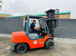 TOYOTA 30 DIESEL FORKLIFT*C/W SIDESHIFT*YEAR 2013*VIDEO*