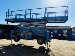 GENIE GS-3384 4X4 SCISSOR LIFT*YEAR 2010*C/W SUPPORT LEGS*VIDEO*