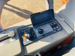 KUBOTA GB20 4WD COMPACT TRACTOR*C/W FRONT LOADER & ROTOVATOR*