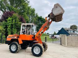 LIEBHERR L508 4WD LOADING SHOVEL C/W TOE TIP BUCKET 