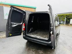 PEUGEOT PARTNER 6 SPEED VAN*YEAR 2023*VIDEO*
