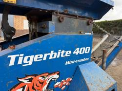TIGERBITE 400 TOWABLE MINI CRUSHER*C/W CONVEYOR*VIDEO*