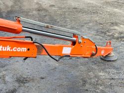 EASYLIFT TRACKED MANLIFT*C/W SAFETY BASKET*ONLY 1211 HOURS*VIDEO*