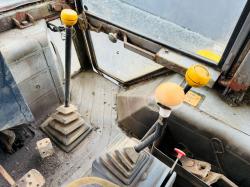 JCB 3CX PROJECT 8 HUB REDUCTION BACK END*C/W 4 IN ONE BUCKET*VIDEO*