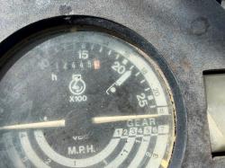 JOHN DEERE 2250 TRACTOR*C/W BUCKET*VIDEO*