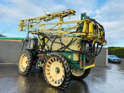 CASE INTERNATIONAL 2WD SPRAYER*C/W SELF PROPELLED SPRAYER*VIDEO*