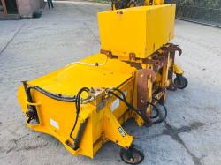 JCB 500 SWEEPER BOX C/W WATER TANK & SPRINKLER 