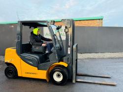 JUNGHEINRICH DFG 430S FORKLIFT*C/W PALLET TINES*VIDEO*