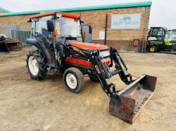 KUBOTA GL221 4WD COMPACT TRACTOR*C/W FRONT LOADER*VIDEO*