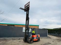 NEXEN FD35 CONTAINER SPEC FORKLIFT*YEAR 2010*C/W PALLET TINES*VIDEO*