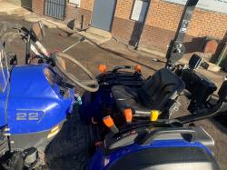 FARMTRAC 4WD 22HP COMPACT TRACTOR*ONLY 324 HOURS*AS NEW*VIDEO*