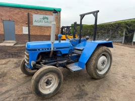 LEYLAND 154 TRACTOR*C/W ROLL BAR*