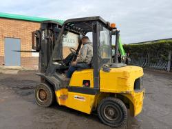YALE GDP40LJ FORKLIFT*C/W PALLET TINES*VIDEO*