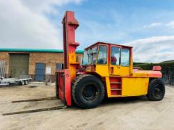 LANSING TR25 2 STAGE MASTED FORKLIFT*C/W PALLET TINES*VIDEO*