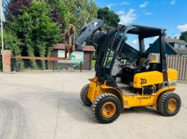 JCB TLT30D 4WD TELETRUCK C/W PALLET TINES 