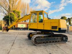 LIEBHERR 900 TRACKED EXCAVATOR C/W BUCKET 