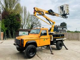 LAND ROVER DEFENDER 130 *YEAR 2008* C/W NIFTY MAN LIFT *VIDEOS*