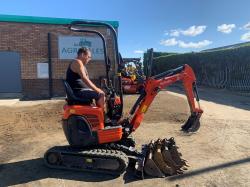 KUBOTA U10-3 MICRO DIGGER*ONLY 1089 HOURS*YEAR 2018*VIDEO*