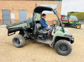 JOHN DEERE GATOR 855D 4WD UTILITY VEHICLE*YEAR 2014*VIDEO*