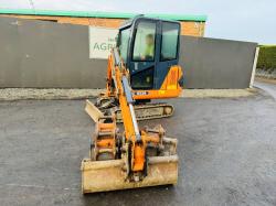 HANIX H22B EXCAVATOR*829 HOURS*C/W 4 EXTRA BUCKETS*VIDEO*
