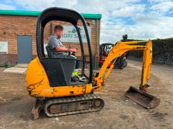 JCB 8014 EXCAVATOR*C/W OFFSET BOOM *SHOWING 1971 HOURS*VIDEO*
