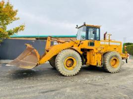 HYUNDAI HL760 WHEELED LOADER*C/W BUCKET*