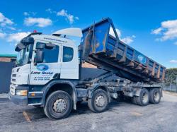 SCANIA P380 8X4 HOOKLOADER *C/W BIN*VIDEO*