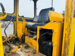 AVELING MARSHALL CRAWLER/TRACTOR*C/W REAR LINKAGE*VIDEO*