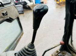 KOMATSU PC60 EXCAVATOR *C/W 2 BUCKETS*VIDEO*