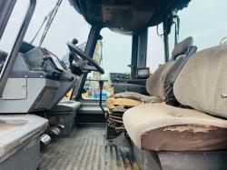 JCB 155-65 FASTRAK TRACTOR*C/W REAR LINKAGE AND PTO*VIDEO*