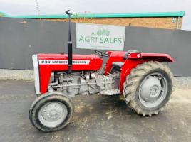 MASSEY FERGUSON 240 TRACTOR*C/W REAR LINKAGE AND PTO*VIDEO*