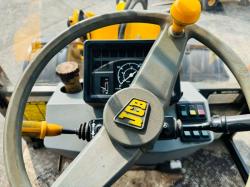 JCB 408 PIVOT STEER HANDLER *C/W LONG PALLET TINES*VIDEO*