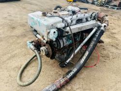 6 CYLINDER FORD MARINE ENGINE*VIDEO*