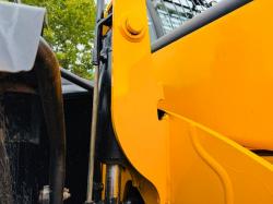 JCB 535-125 HI VIZ TELEHANDLER*C/W JACK LEGS*YEAR 2016*